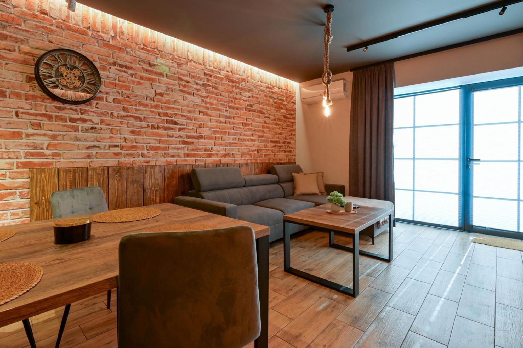 Aparthotel Mamma Mia - Oswiecim Bagian luar foto