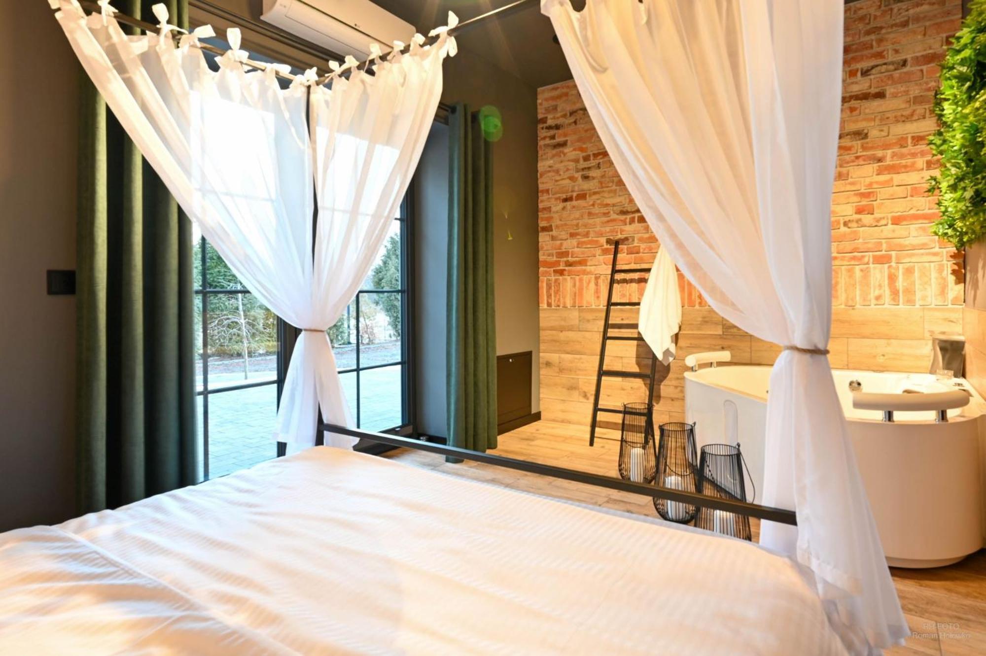 Aparthotel Mamma Mia - Oswiecim Bagian luar foto